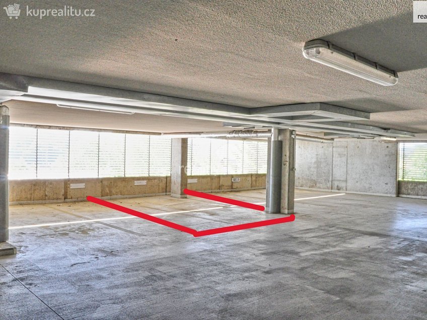 Prodej  garáže 20 m^2 Jeronýmova, Liberec 