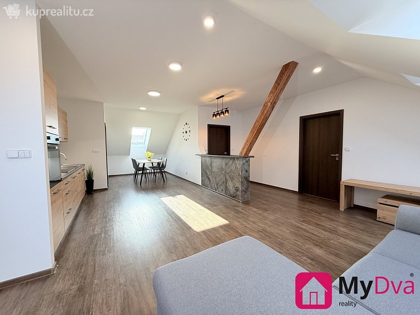 Pronájem bytu 3+kk 105 m^2 Moravské Budějovice, Moravské Budějovice 