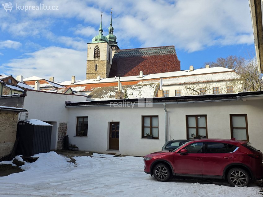 Pronájem bytu 1+1 56 m^2 Brněnská, Jihlava 