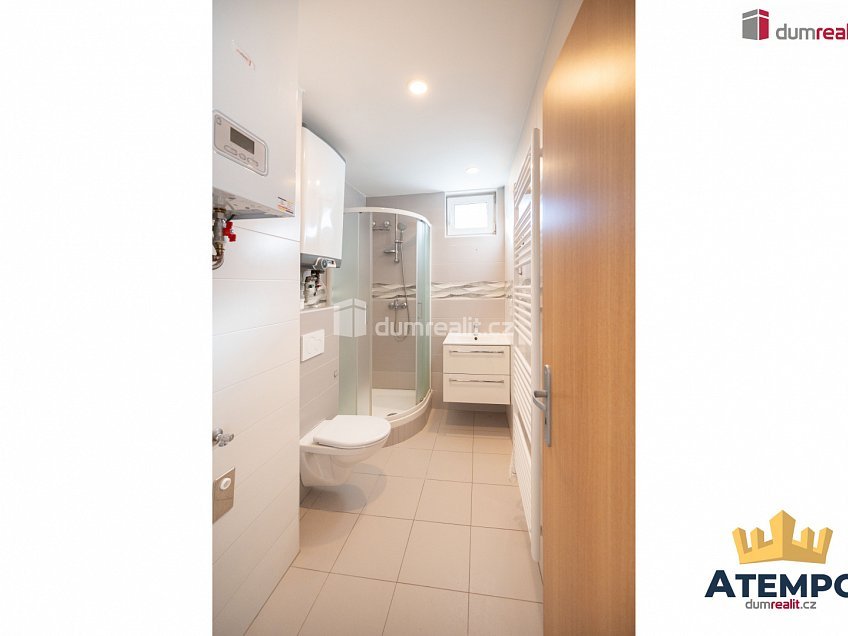 Pronájem bytu 2+1 45 m^2 Mirkovice, Mirkovice 