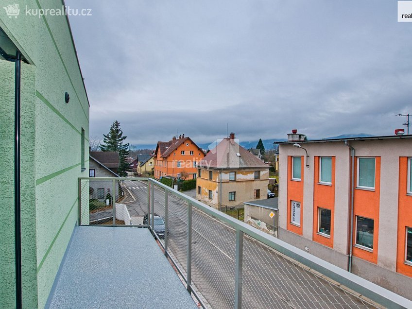 Pronájem bytu 2+kk 57 m^2 Londýnská, Liberec 