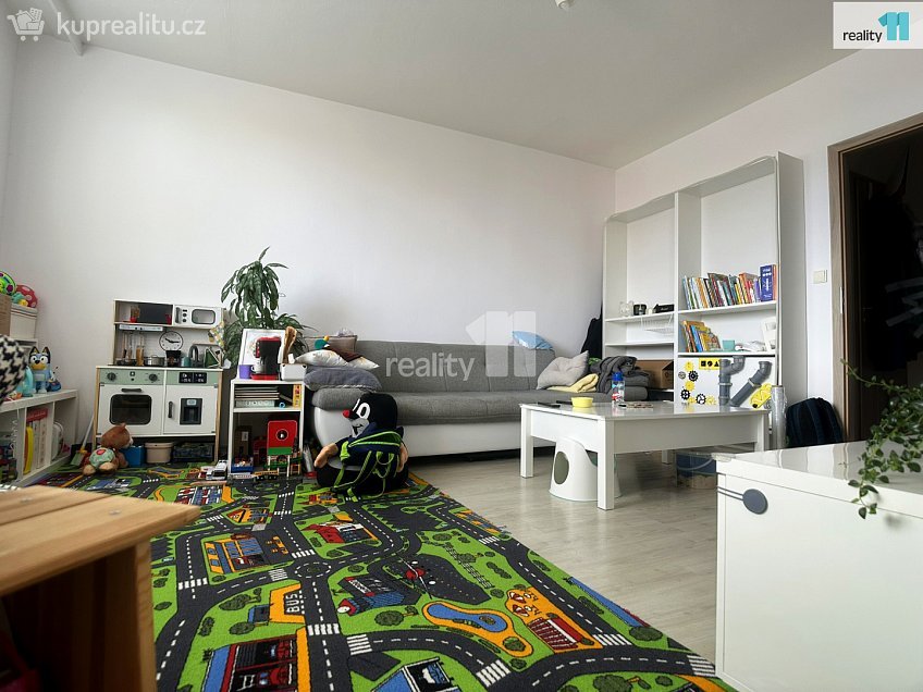 Pronájem bytu 2+1 55 m^2 Úprkova, Kroměříž 