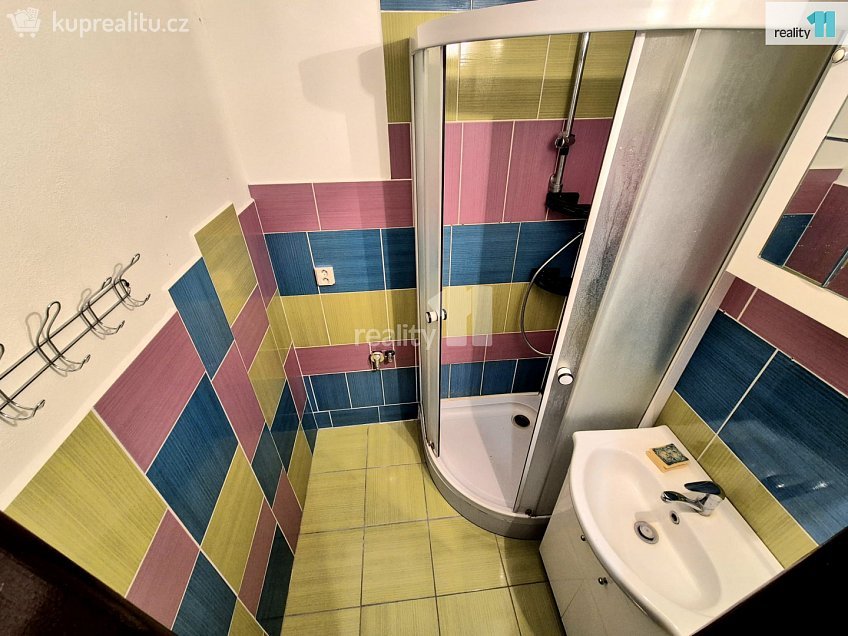 Pronájem bytu 4+1 82 m^2 Skřivánčí, Aš 