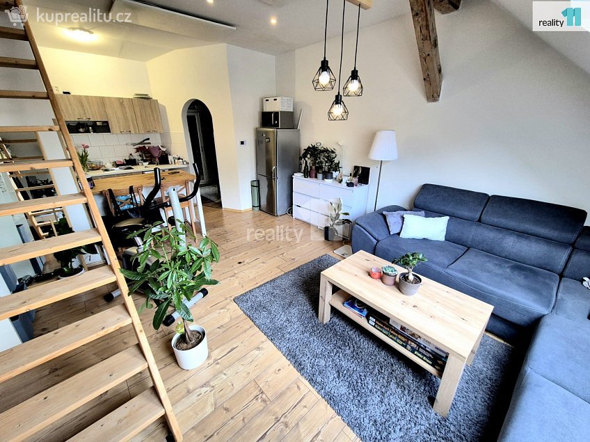 Pronájem bytu 2+kk 48 m^2 Tylova, Aš 