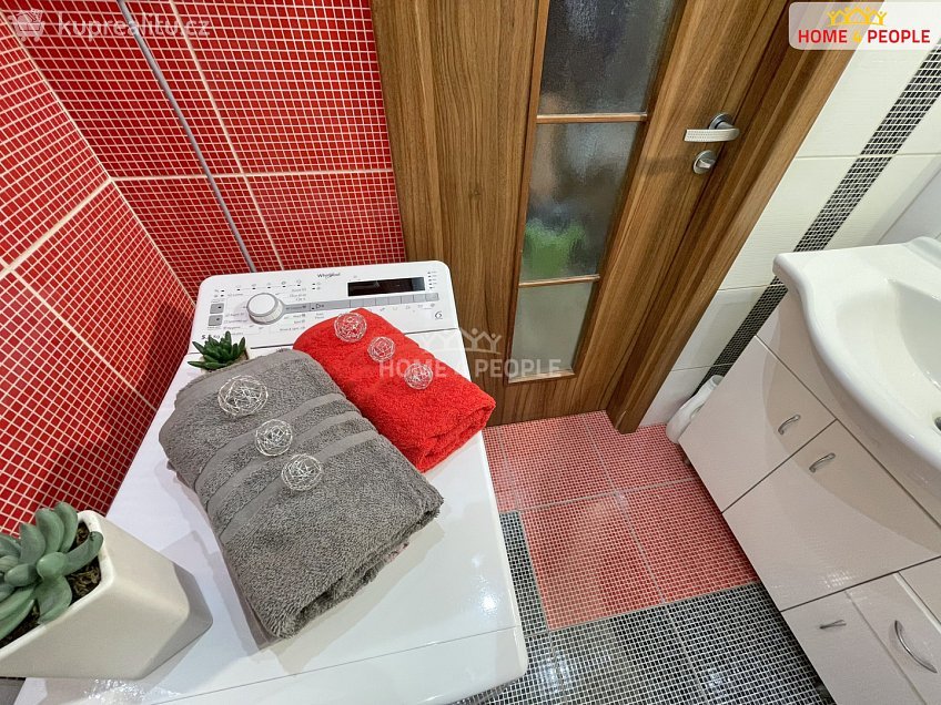 Prodej bytu 2+1 63 m^2 Bezručova, Kolín 