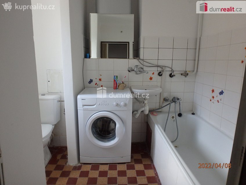 Pronájem bytu 2+1 53 m^2 Puklicova, České Budějovice 