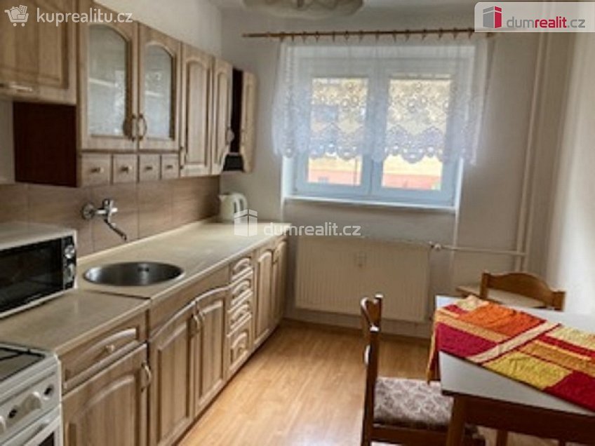 Pronájem bytu 2+1 53 m^2 Puklicova, České Budějovice 