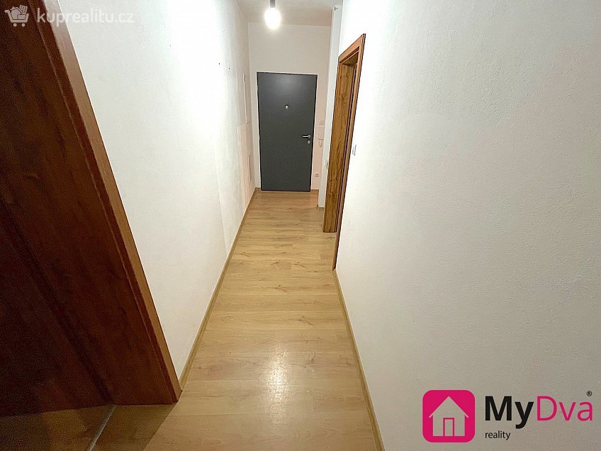 Pronájem bytu 3+kk 63 m^2 Husova, Moravský Krumlov 