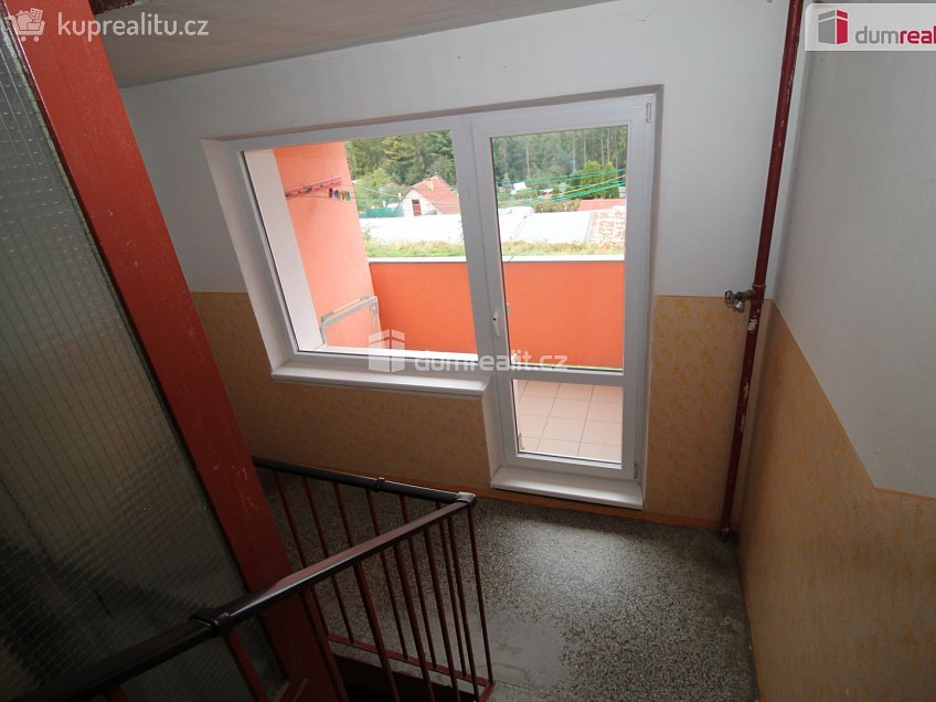 Pronájem bytu 2+kk 37 m^2 Zahradní, Horní Slavkov 