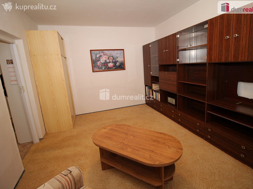 Pronájem bytu 2+kk 37 m^2 Zahradní, Horní Slavkov 