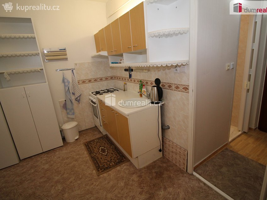 Pronájem bytu 2+kk 37 m^2 Zahradní, Horní Slavkov 