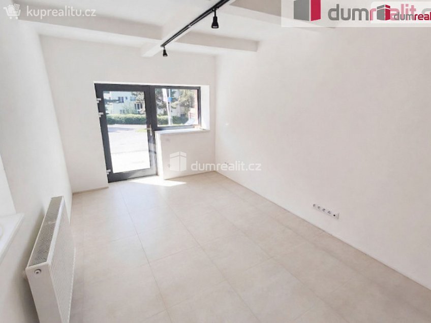 Pronájem bytu 2+kk 68 m^2 Nad pískovnou, Praha 4 