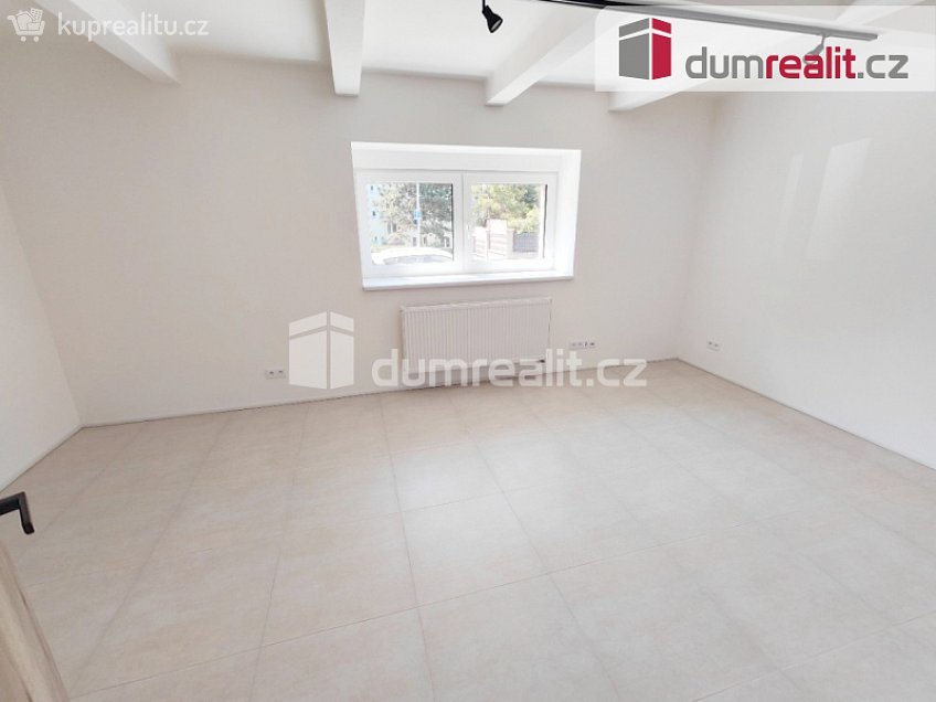 Pronájem bytu 2+kk 68 m^2 Nad pískovnou, Praha 4 