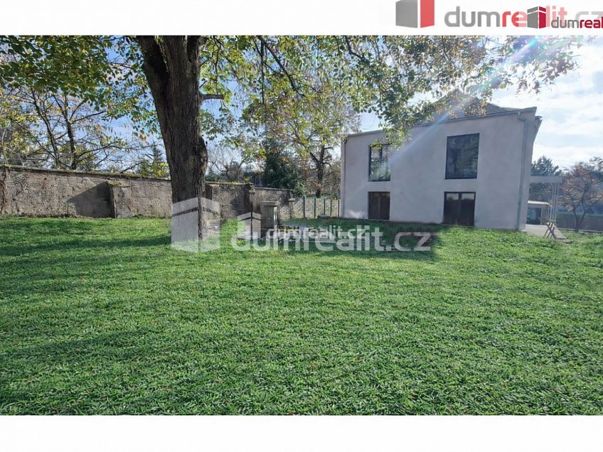 Pronájem bytu 2+kk 68 m^2 Nad pískovnou, Praha 4 