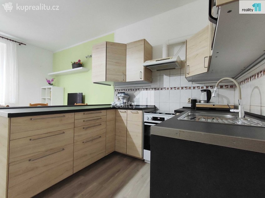 Pronájem bytu 2+kk 52 m^2 Radlická, Praha 5 