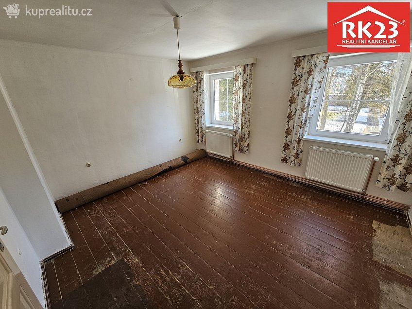 Prodej bytu 4+1 75 m^2 Husova 527, Mariánské Lázně 