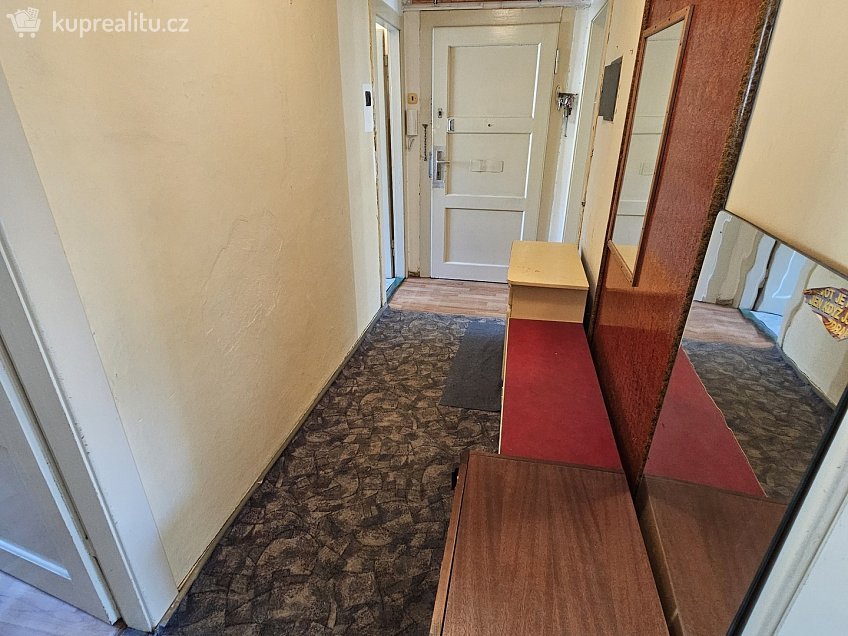 Prodej bytu 4+1 75 m^2 Husova 527, Mariánské Lázně 