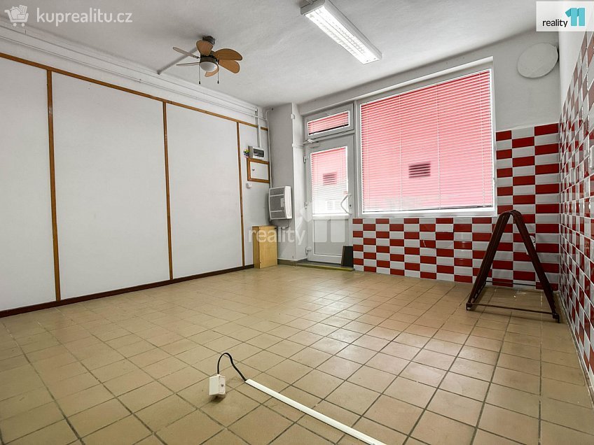 Prodej  rodinného domu 62 m^2 Svornosti, Chvalčov 