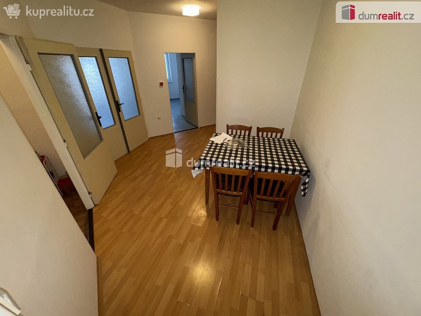 Prodej bytu 2+1 72 m^2 Bří Lužů, Uherský Brod 