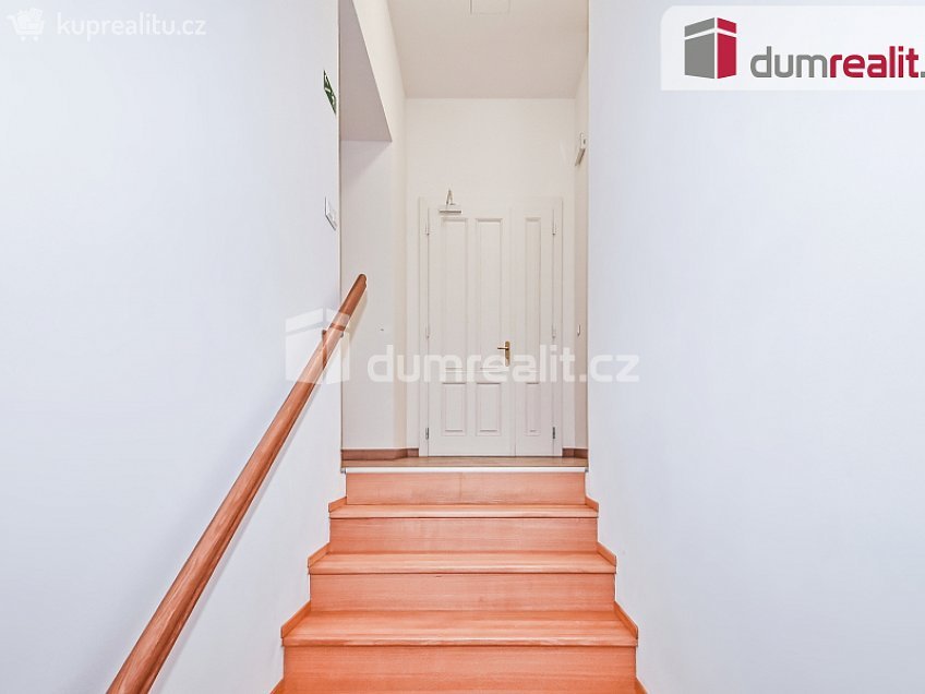 Pronájem  kanceláře 113 m^2 Národní, Praha 1 