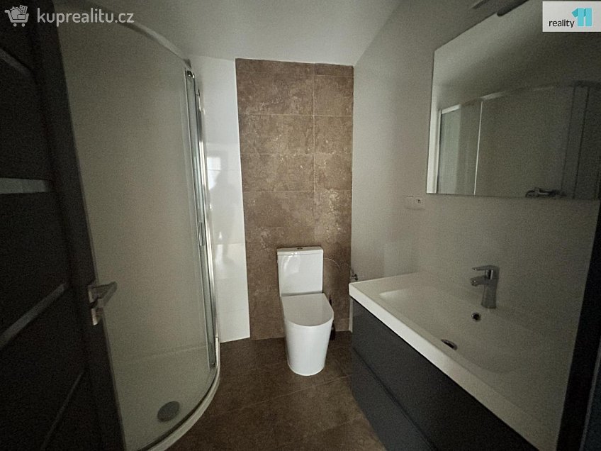 Prodej  rodinného domu 34 m^2 Michelská, Praha 4 