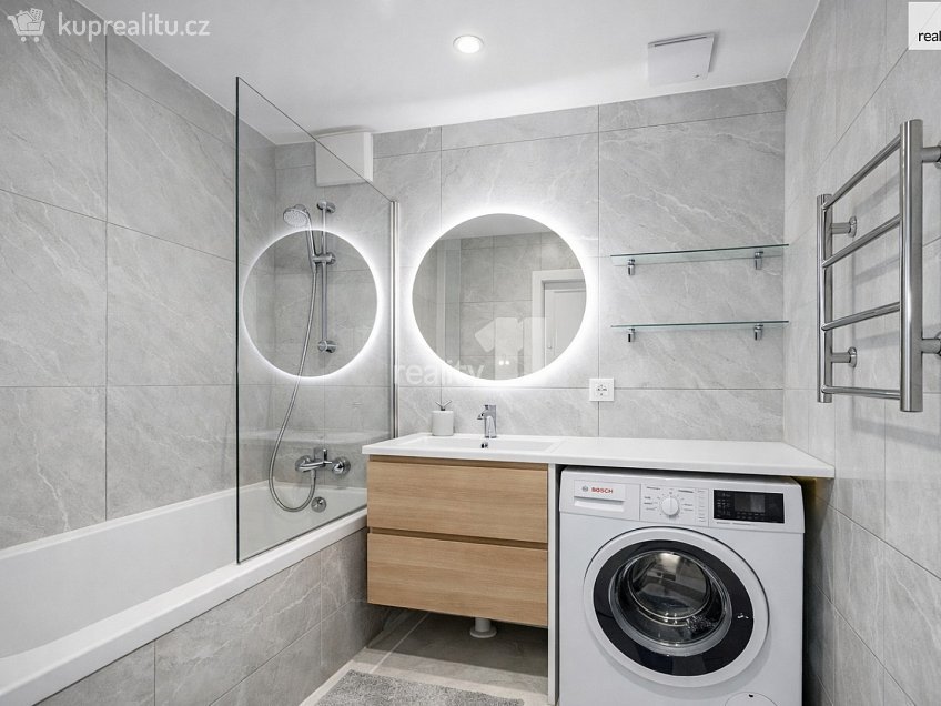 Prodej bytu 2+1 52 m^2 Plzeňská, České Budějovice 