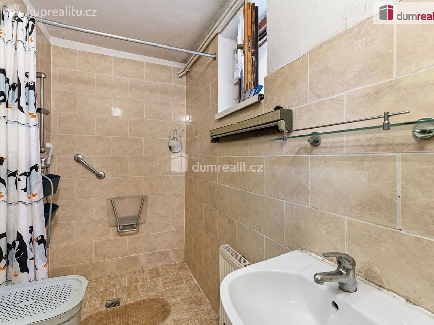 Prodej  rodinného domu 176 m^2 Nový Přerov, Nový Přerov 