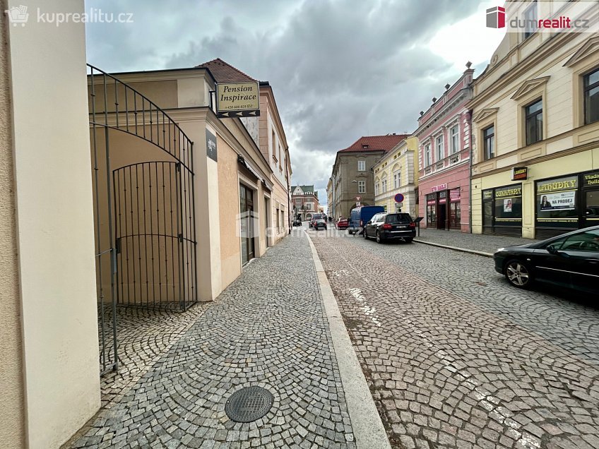 Pronájem  obchodních prostor 57 m^2 Pražská, Kolín 