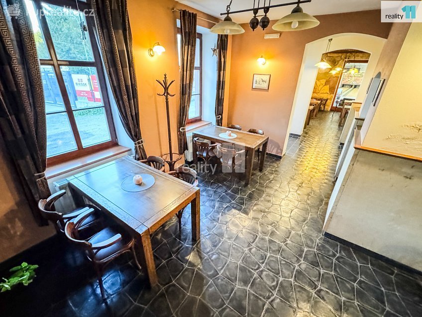 Prodej  komerční reality 541 m^2 Dolní příkopy, Rokycany 