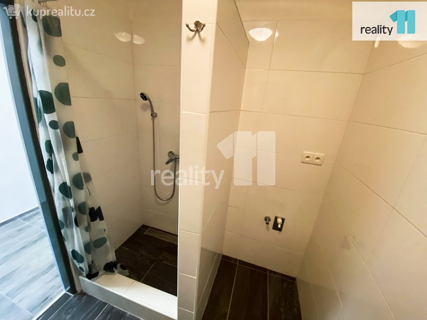 Pronájem bytu 2+1 46 m^2 Mohylová, Plzeň 