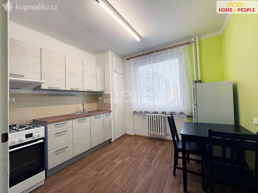 Pronájem bytu 1+1 38 m^2 Jurije Gagarina, Nymburk 