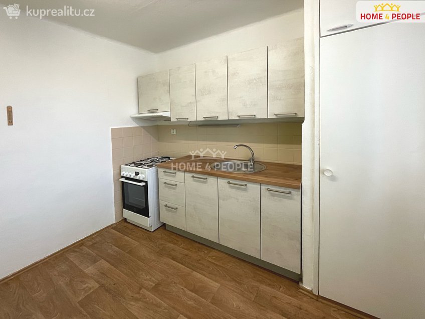 Pronájem bytu 1+1 38 m^2 Jurije Gagarina, Nymburk 