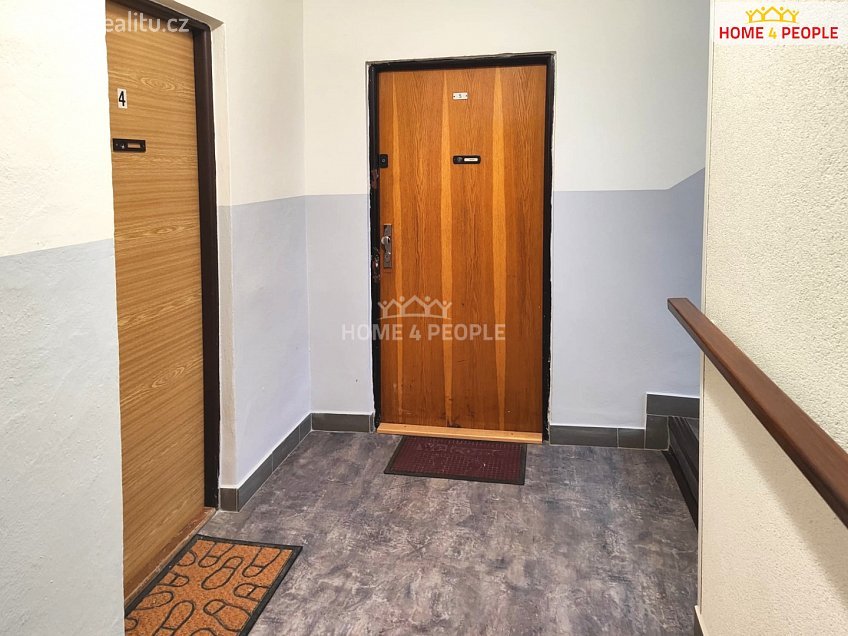 Pronájem bytu 1+1 38 m^2 Jurije Gagarina, Nymburk 