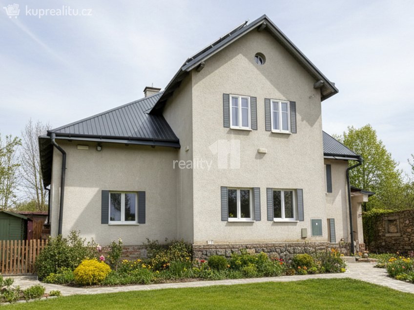 Prodej  rodinného domu 258 m^2 Smrčná, Smrčná 