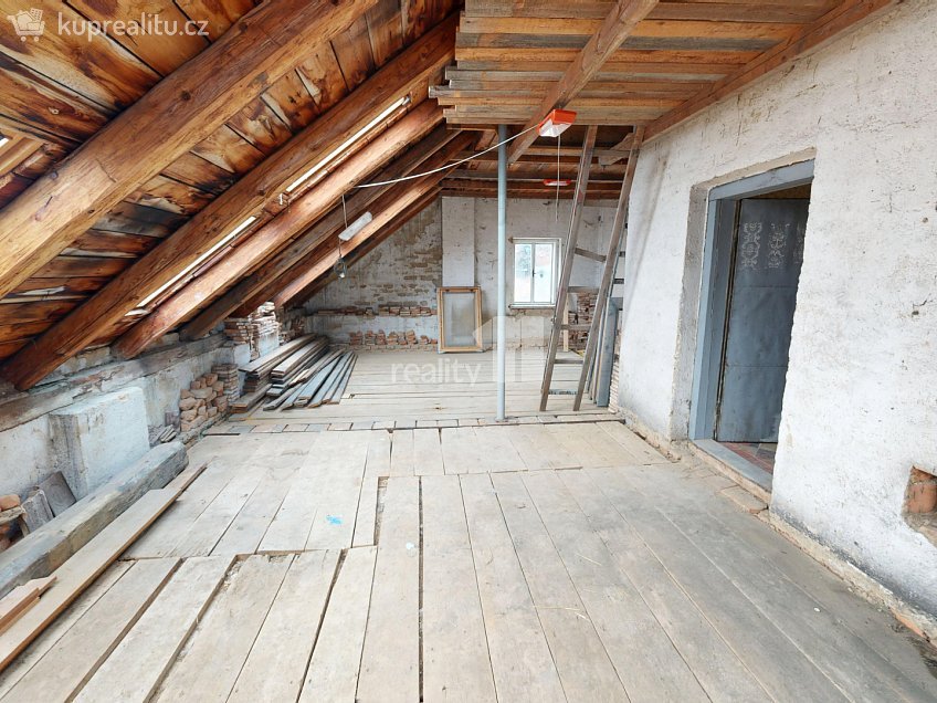 Prodej  rodinného domu 258 m^2 Smrčná, Smrčná 