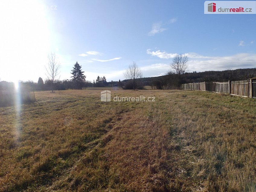 Prodej  stavebního pozemku 1674 m^2 Oráčov, Oráčov 