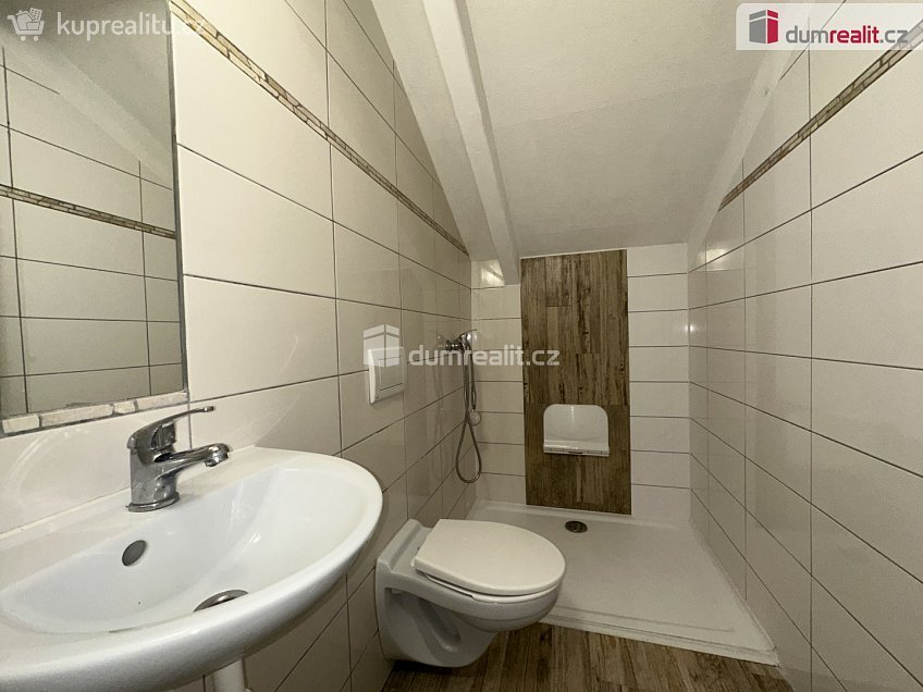 Pronájem bytu 1+kk 29 m^2 Národních hrdinů, Břeclav 