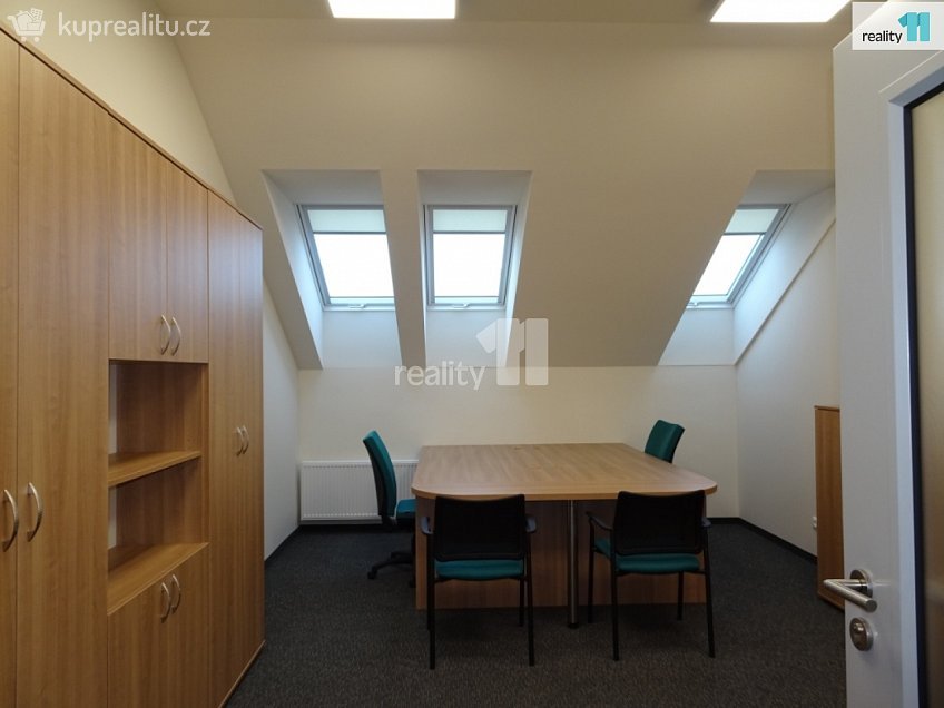 Pronájem  kanceláře 23 m^2 Žižkova, Ústí nad Labem 