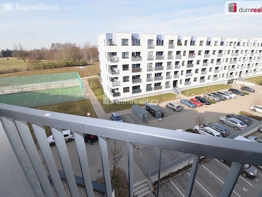 Prodej bytu 3+kk 68 m^2 Ke kříži, Praha 22 