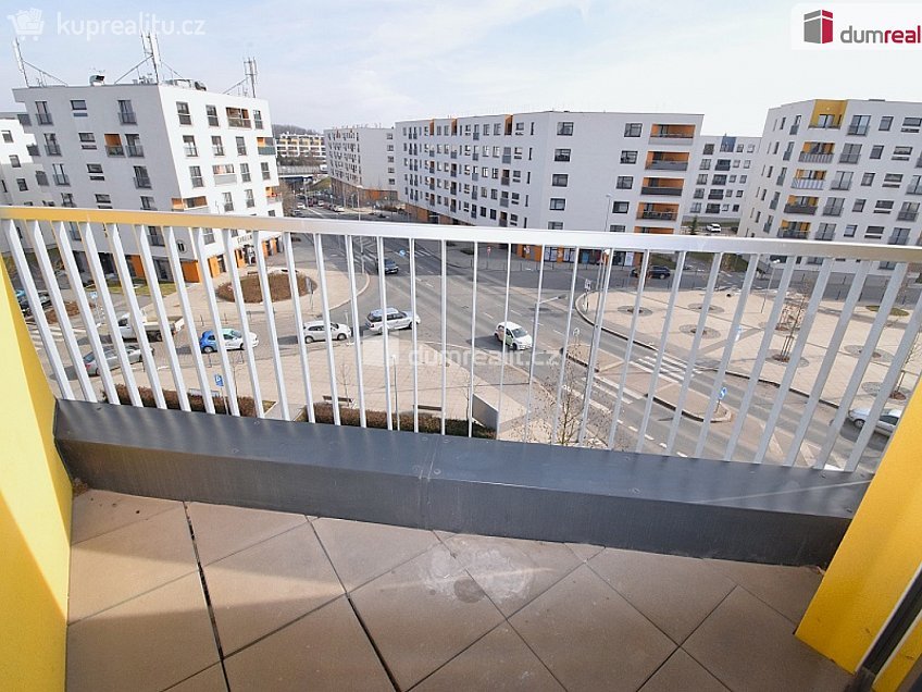 Prodej bytu 3+kk 68 m^2 Ke kříži, Praha 22 