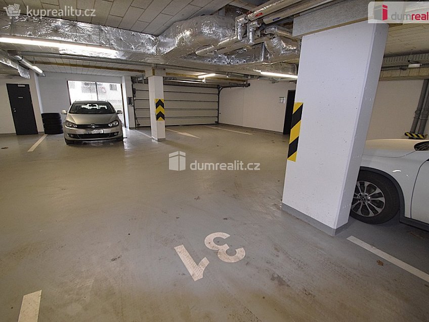 Prodej bytu 3+kk 68 m^2 Ke kříži, Praha 22 