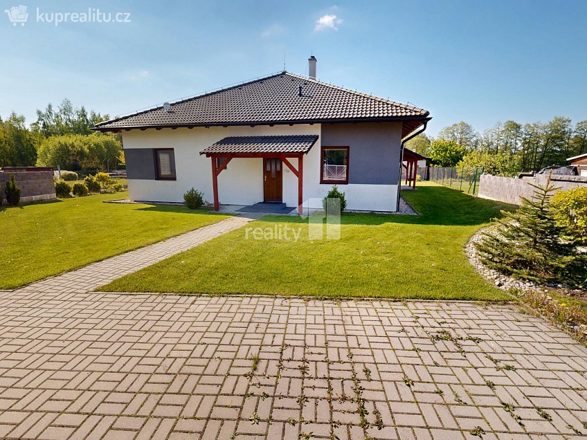 Prodej  rodinného domu 110 m^2 Ústrašín, Ústrašín 