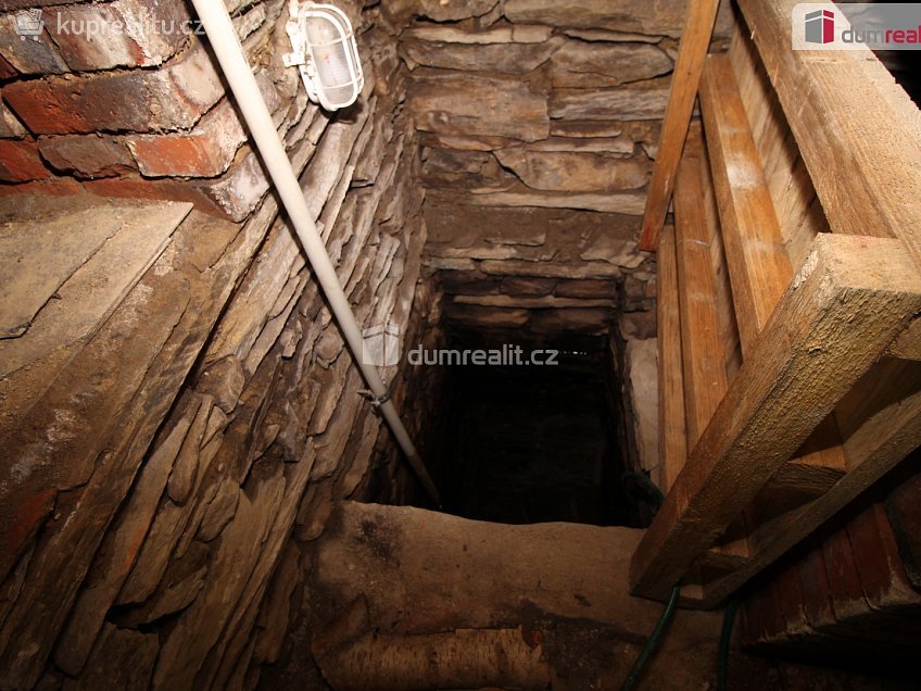 Prodej  rodinného domu 350 m^2 Kraslice, Kraslice 