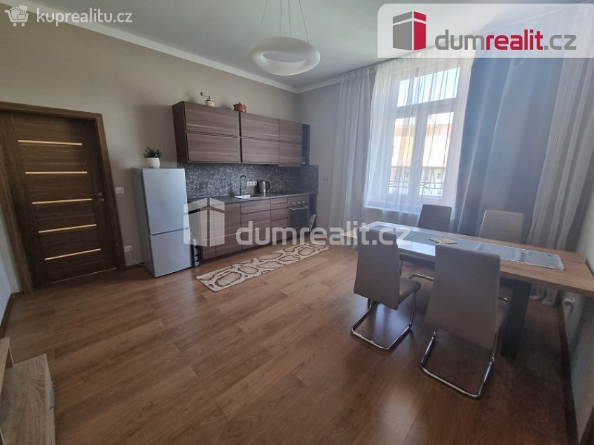 Prodej bytu 3+kk 62 m^2 Hlavní třída, Mariánské Lázně 