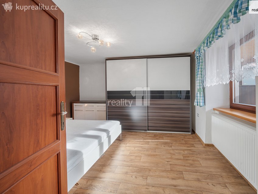 Prodej  rodinného domu 516 m^2 Dráchov, Dráchov 