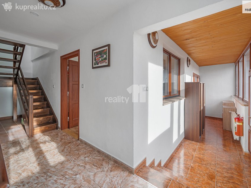 Prodej  rodinného domu 516 m^2 Dráchov, Dráchov 