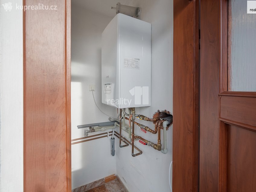 Prodej  rodinného domu 516 m^2 Dráchov, Dráchov 