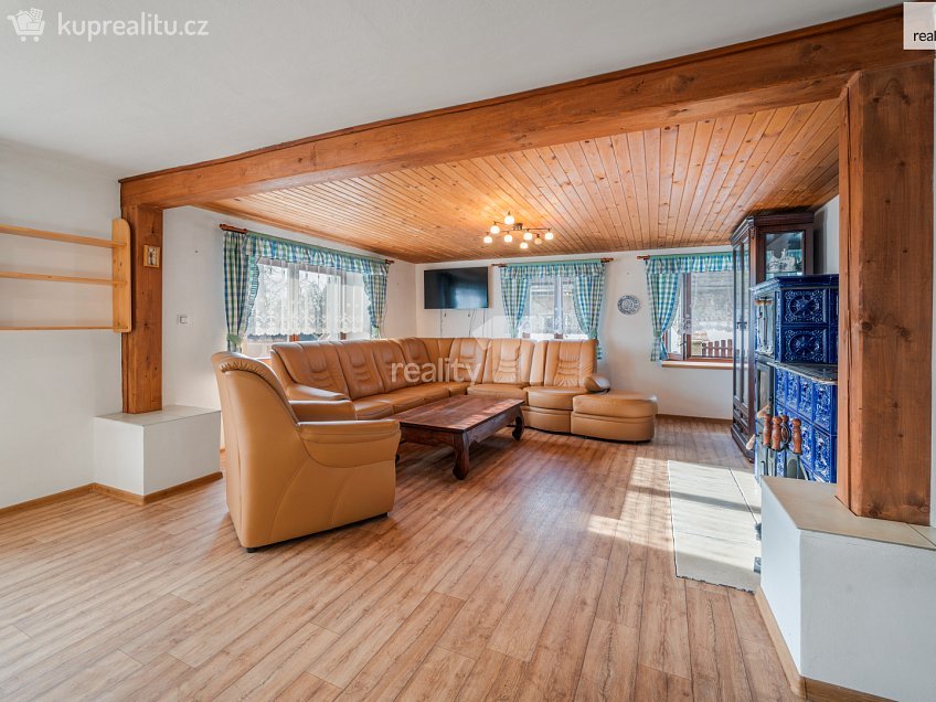 Prodej  rodinného domu 516 m^2 Dráchov, Dráchov 