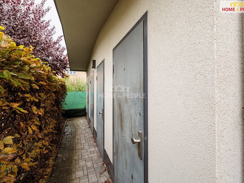 Prodej bytu 4+kk 125 m^2 Podzámecká, Praha-Koloděje 