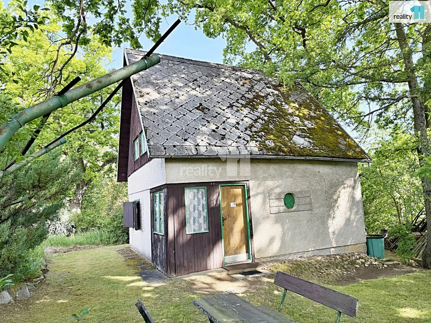 Prodej  chaty 51 m^2 Pňovany, Pňovany 